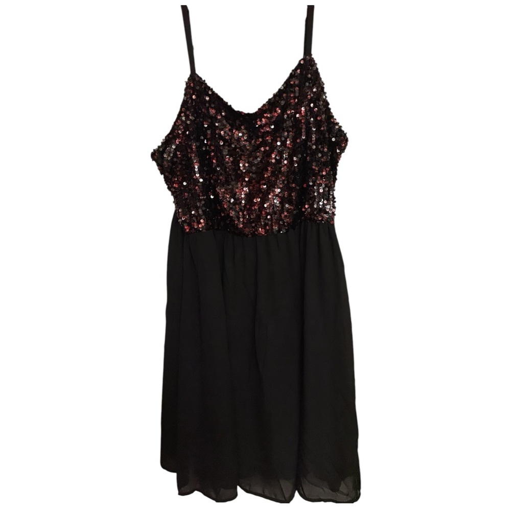 Torrid Black Women’s Dress with Red Sequin Top Plus Size 4 NWT